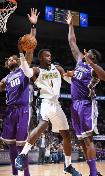 Millsap scores 18 in home debut as Nuggets beat Kings, 96-79 (Oct 21, 2017)